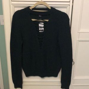 Dark green vneck sweater